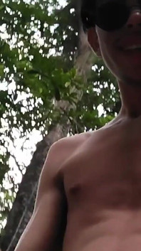Meine heterosexuelle freundin nimmt auf, wie ich meine milch in der natur entfernt habe