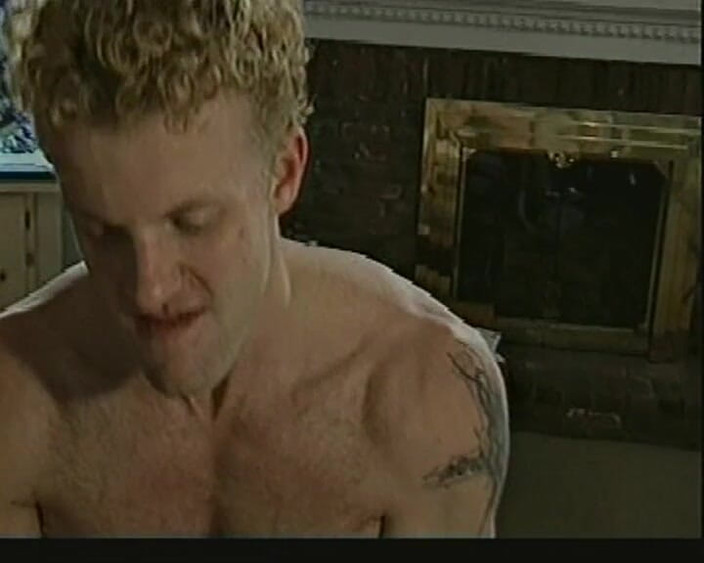 90s Gay VIntage Rough: Dois caras gostosos trocam boquetes profundos # 3