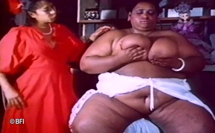 Vintage bedtime stories: 黒いmumba - 一生懸命働く