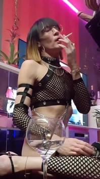 ヴァネッサバルビエッチ BDSM バルブスタイルしぶる。Parischiennetrvprod⁹¹ Cam4 / ヴァネッサバービー