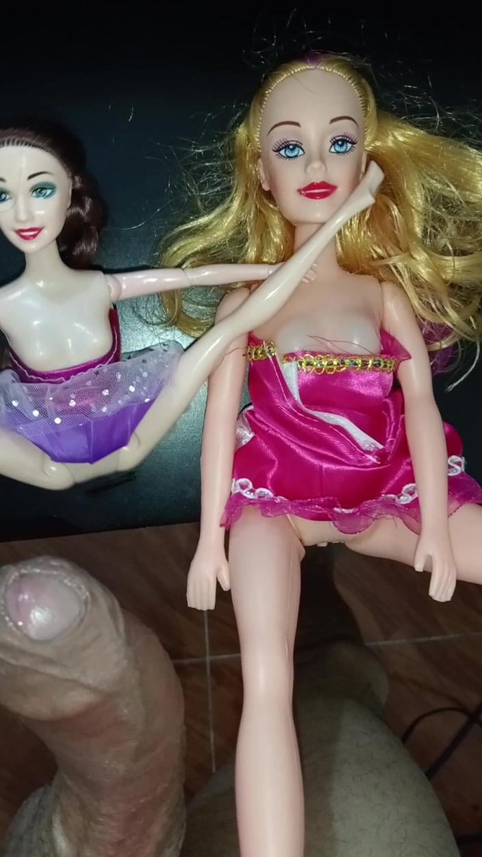 Rey rey: Lily e Riley lesbiche calde e sottomesse mi scopano il...