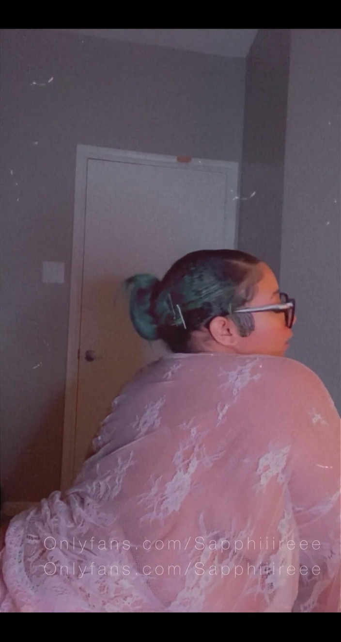 Biggdebbie solo: Biggdebbiecakez Is Such Tease