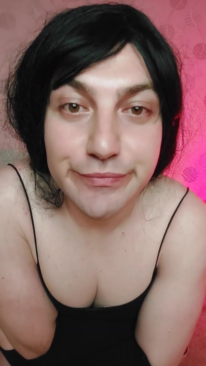 Kitty_Cross: हर कदम में महिलाओं की ऊर्जा