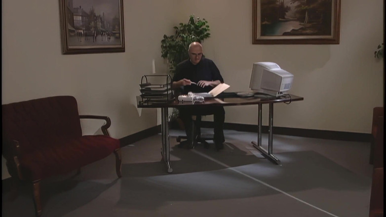 Perv Milfs n Teens: Aria Noir bierze to w dupę i połyka swoją mleczną...