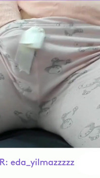 Amsturbacja w piżamie - turecka milf - tureckie porno