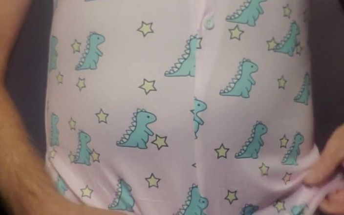 Fantasies in Lingerie: Min söta pyjama och spermasprut