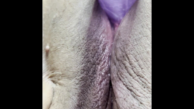 CherryRed: Ošukaná sexuálním strojem