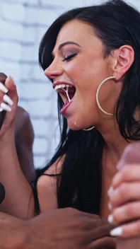 Mona Azar Mini Blow Bang Featuring Dwayne Foxxx, Hollywood Cash, Jonni Darkko