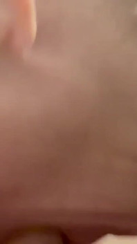 Tratando de algo nuevo de cerca, mamada y semen en mi boca y por supuesto siempre trago hasta la última gota!