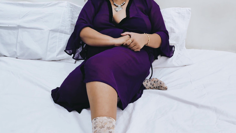 Archna: 인도 Jija Sali 섹스 로맨스, 법에서 형제에게 따먹히는 여동생