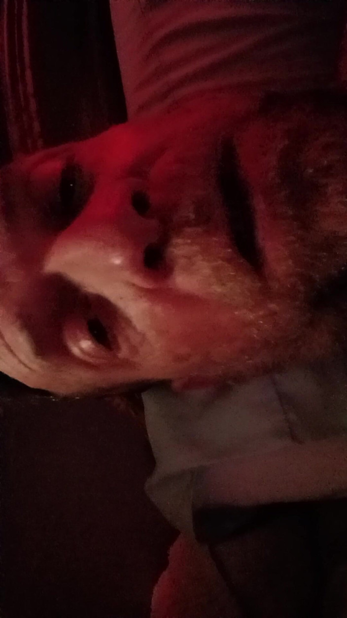 Hairyartist: Blijf stil als je deze lul wilt