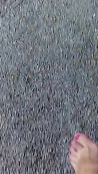 Босоніж І Гола Піхва