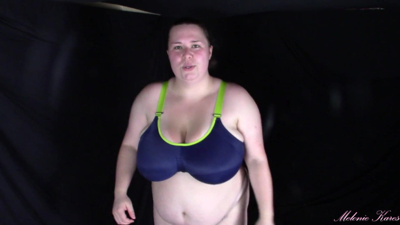 Melonie Kares: 汗をかくエクササイズセッション