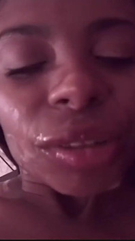 Facial gadis kulit hitam toket besar kuno