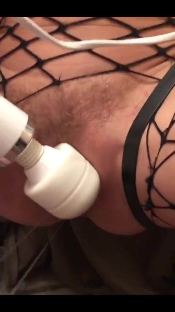 Crazywifeslut: Il fist non è abbastanza per la mia fica