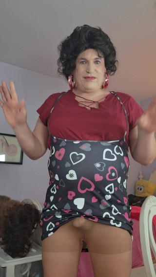 Victoria Lecherri: J’ai Fait Un Show De Lingerie En Direct Pour Papa...