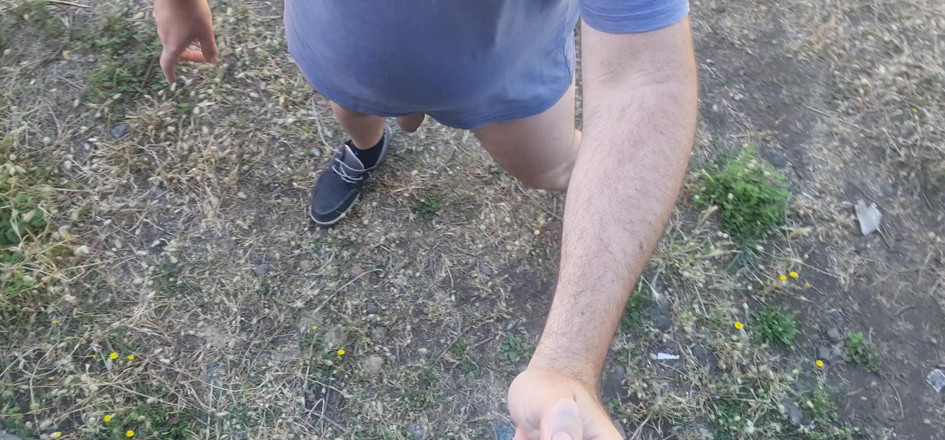 Mirko2589: Caminando desnudo