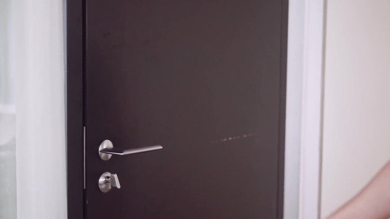 Asian Milfs n Teens: Perfecte Chinese babe is klaar om een lul te nemen...