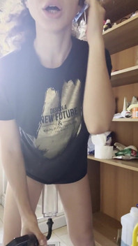 Amateur Housewife Big Pumped Pussy
