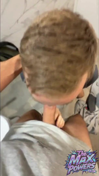 Liam Harding & Max Powers Fucking in Public Toilets