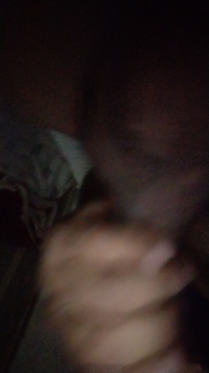 Chema960: Паренек один в любительском видео