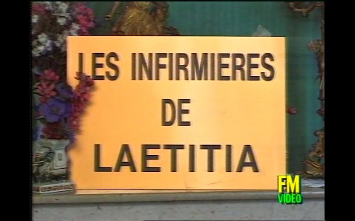 The Hunters: Vintage, des infirmières sexy au cul poilu se font baiser...