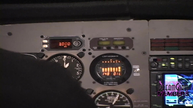 Dream Girls: Two Chicks Surprise The Pilot By Getting Naked