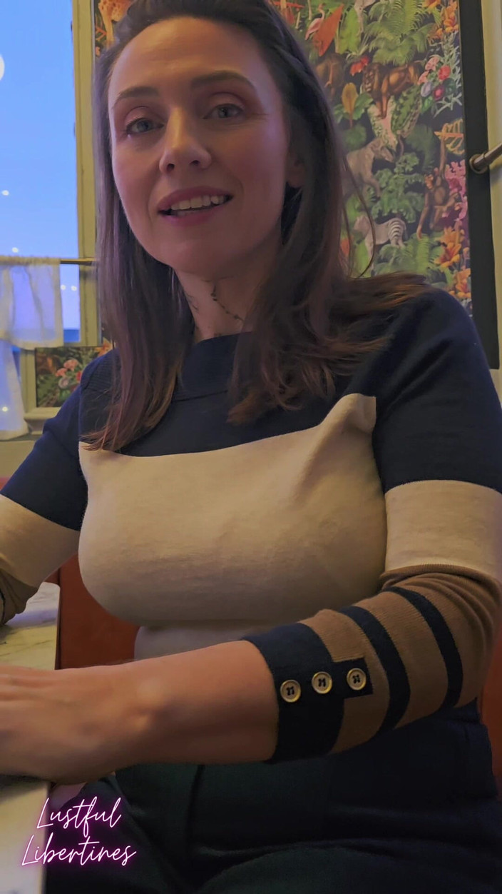 Lustful Libertines: İş arkadaşımın bana yanlışlıkla videosunu gönderdiğini sanmıyorum.