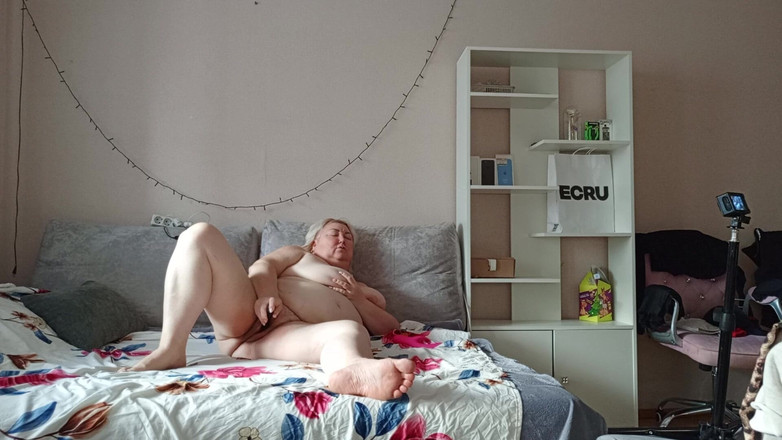 Zona901: Styvmors fitta och sexleksaker