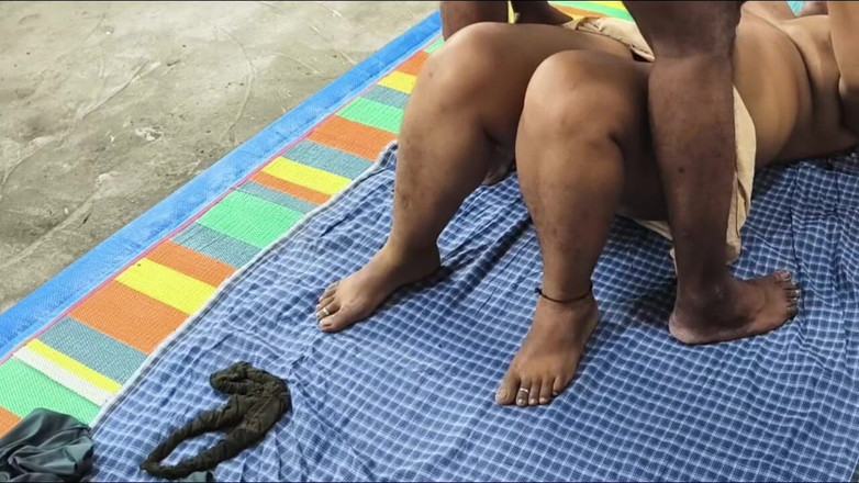 Indian IFS: V zákulisí nevlastní matky a nevlastního syna