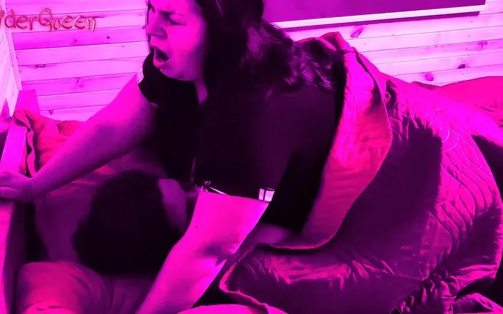 Riderqueen: Five Stories in Private Cabin off BBW Mature Cowgirl
