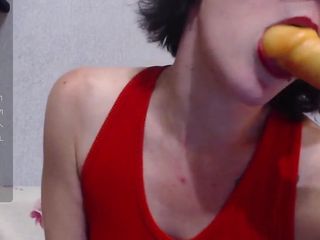 HellENXxOo: Skinny Hottie Suck Your Hard Dick