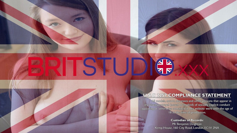 Brit Studio: Британская 18-летняя отсасывает пожилому мужику