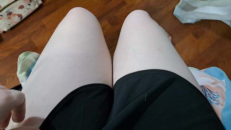 Lady Inari: Reiten Auf Einem Stuhl Auf Einem Mit Seife Getränkten Boden