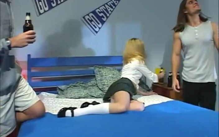 Vintage megastore: Colegiul American XXX!! - (originalul HD) - Povestea N. # 27