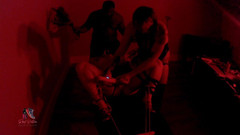 Reds Fetish Emporium: Sesi Dom berganda