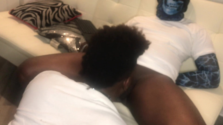 Wondahead21: Tête BDSM