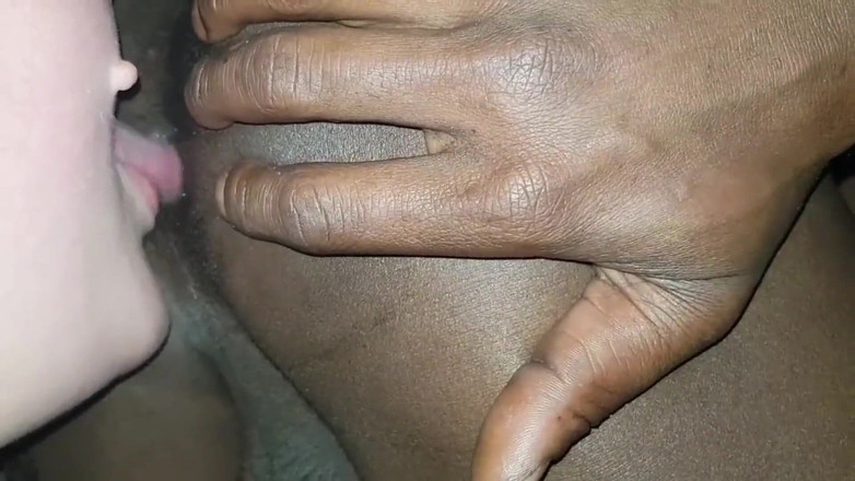 Real homemade BBW BBC porn: BBW palcowania rimming BBC arsehole