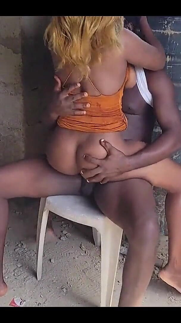 Home Alone: 18 Years Old Ghetto Baddie Loves Big Dick