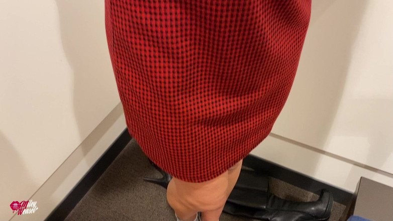 Miley Weasel: Söt blond tik fjärrkontrollstyrd offentligt !!