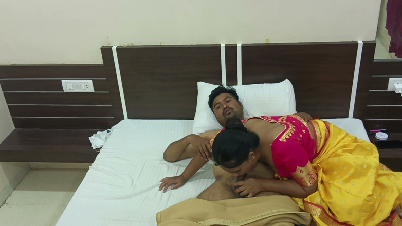 Horny Indian Couple: Hot Marathi Bhabhi Secret Bedroom Passion Indian Porn