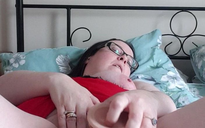 Littlevixen: İpek'te büyük dildo