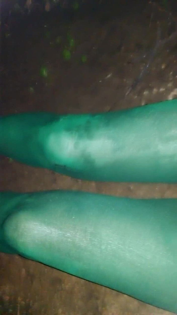 AutoErotic: POV chcaní na moje nylonové punčocháče leotard a bláta hrátky.