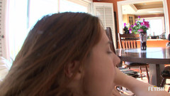 Family Role Playing: Špinavý nevlastní otec šuká drsně svou 19letou nevlastní dceru