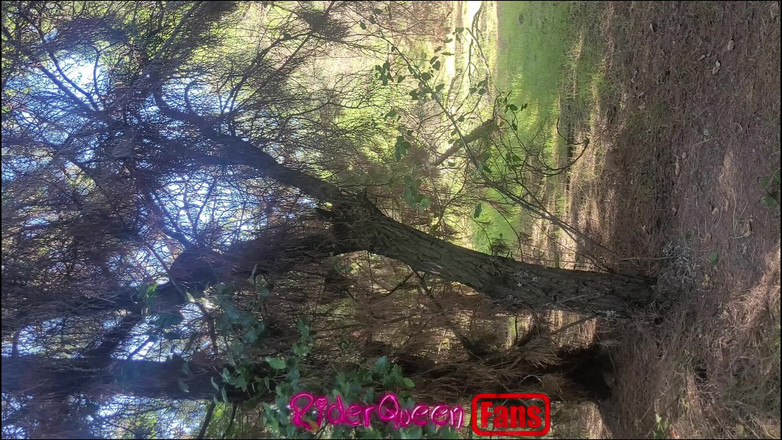 Riderqueen BBW Step Mom Latina Ebony: Riderqueen в одиночестве, на улице, фанатские видео