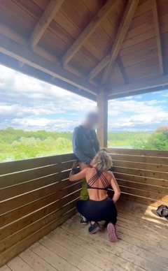 Quick Blowjob on a Tree House