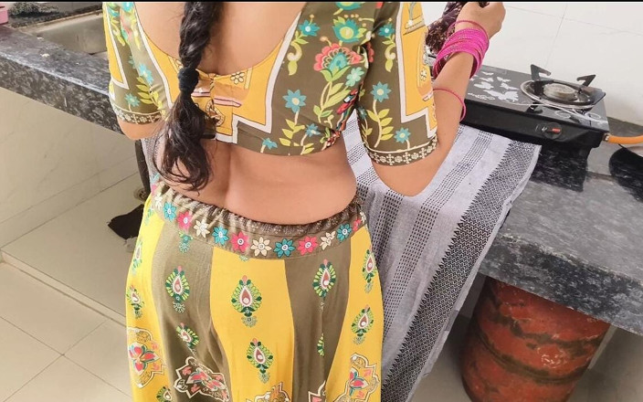 Sagita Sharm: Hot Sexy CD Bottom Sonusissy in Saree Navel