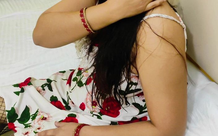 Ankita10000: Hotwife saya menghabiskan satu malam dengan bos saya untuk hamil...