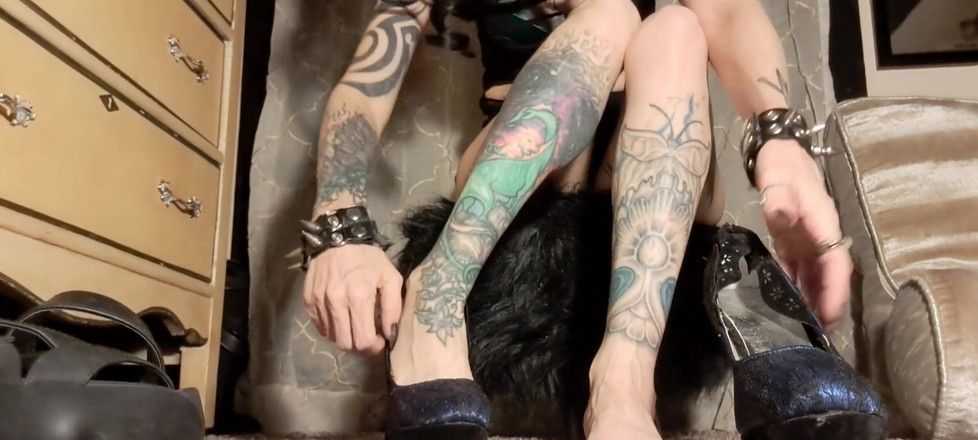 PandoraSG: Zkoušení bot | 9 pár 9 pár fetišových podpatků