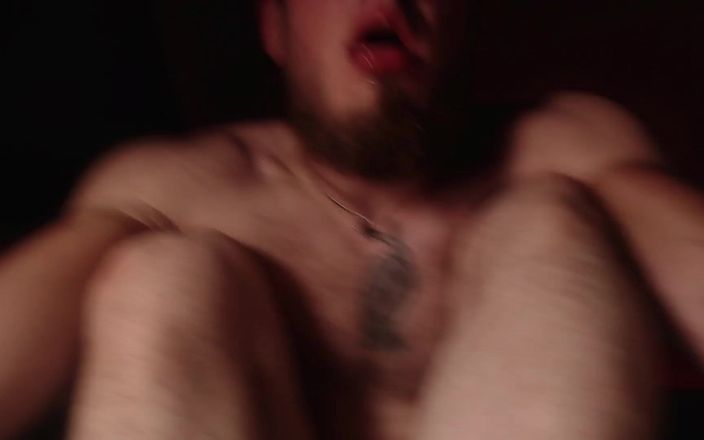 Hunky time: Stopa i ślinienie